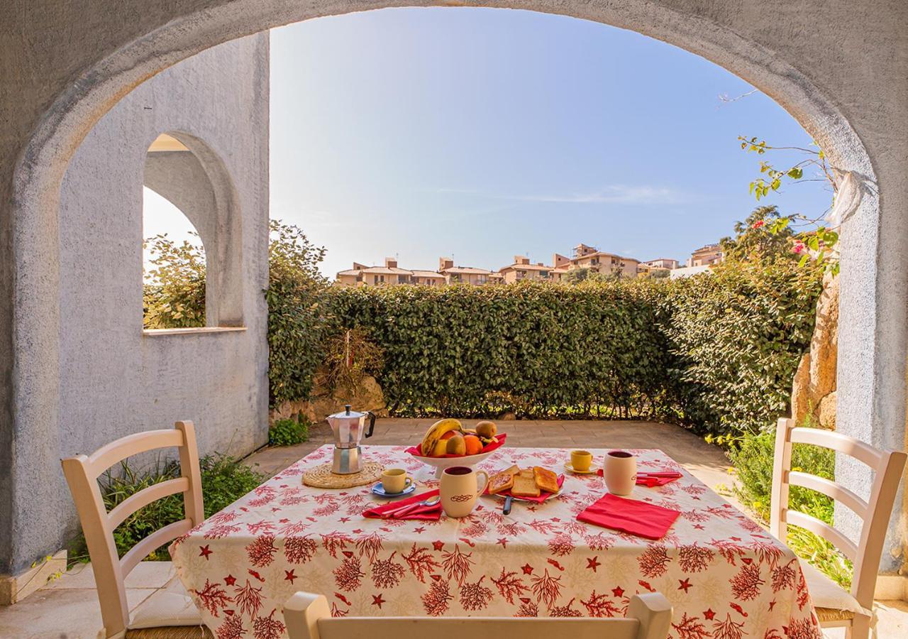 Murphy Holiday Home - Casa D' Amare La Maddalena  Buitenkant foto